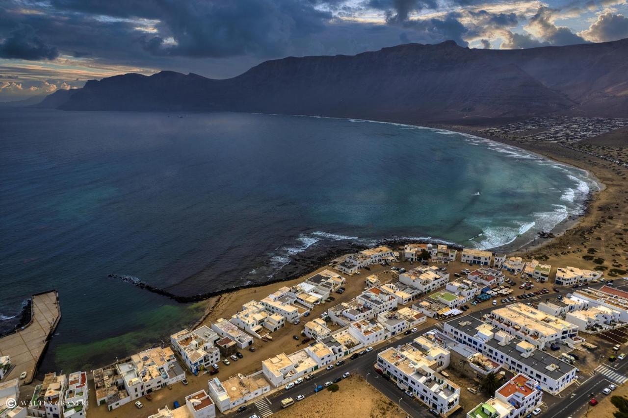 Casa Hespi-View To Famara Beach Esterno foto